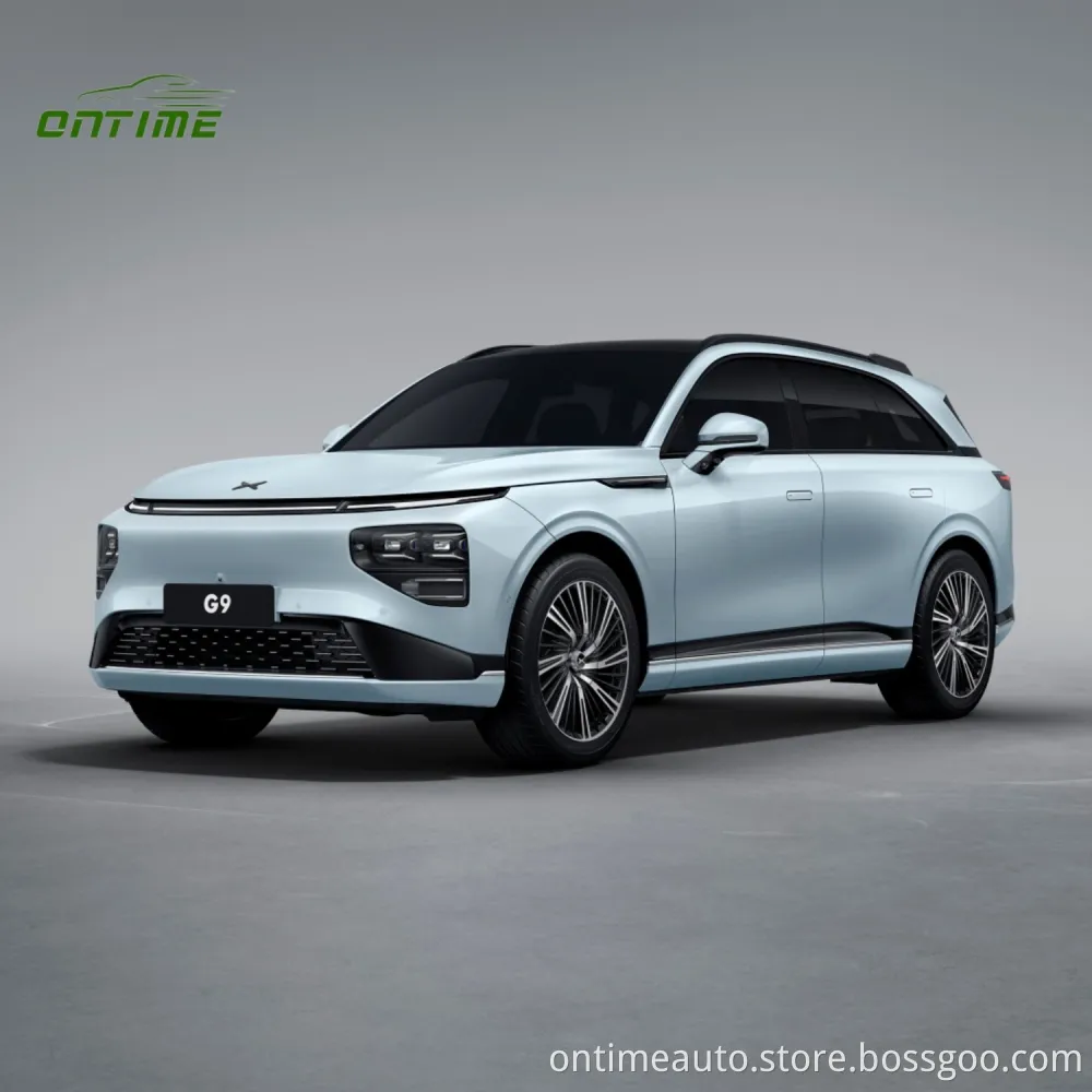 a Brand New Four Wheel Left Wheel Drive Electric Vehicle with a High-Quality SUV G9 Made in China and a 702 Kilometer Range